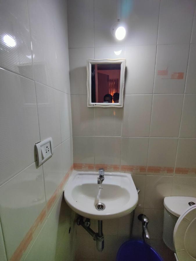 Menezes House Hotel Panaji Luaran gambar