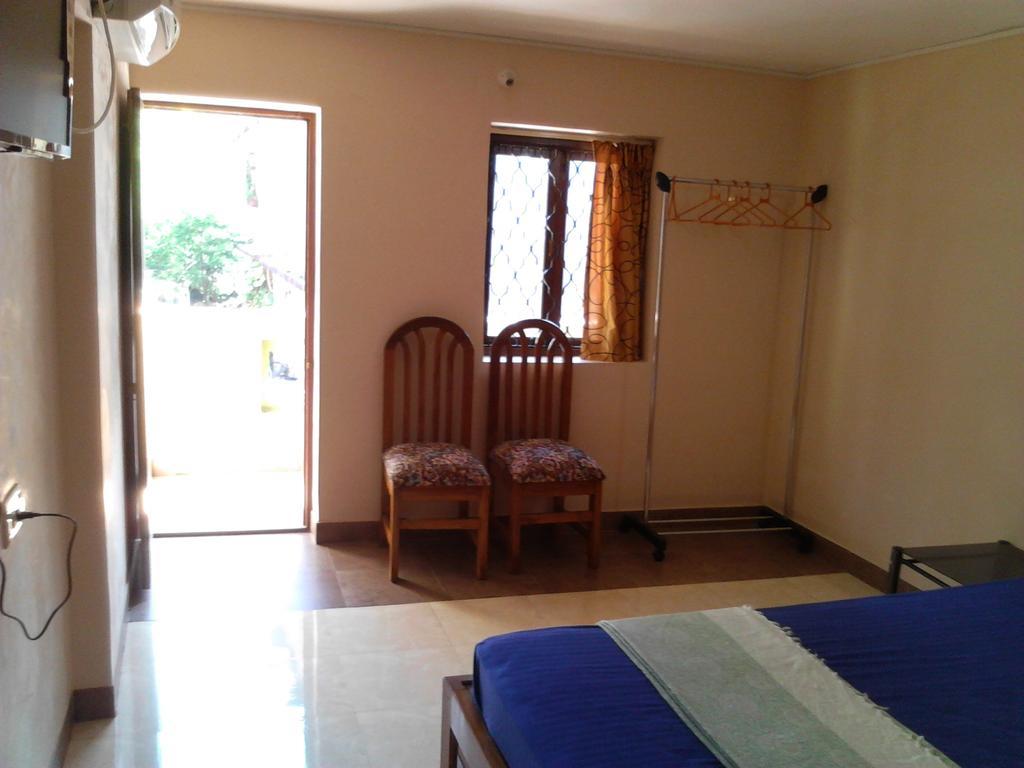 Menezes House Hotel Panaji Luaran gambar