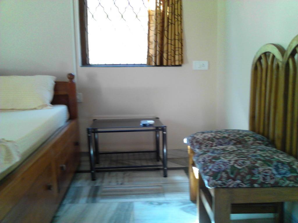 Menezes House Hotel Panaji Luaran gambar