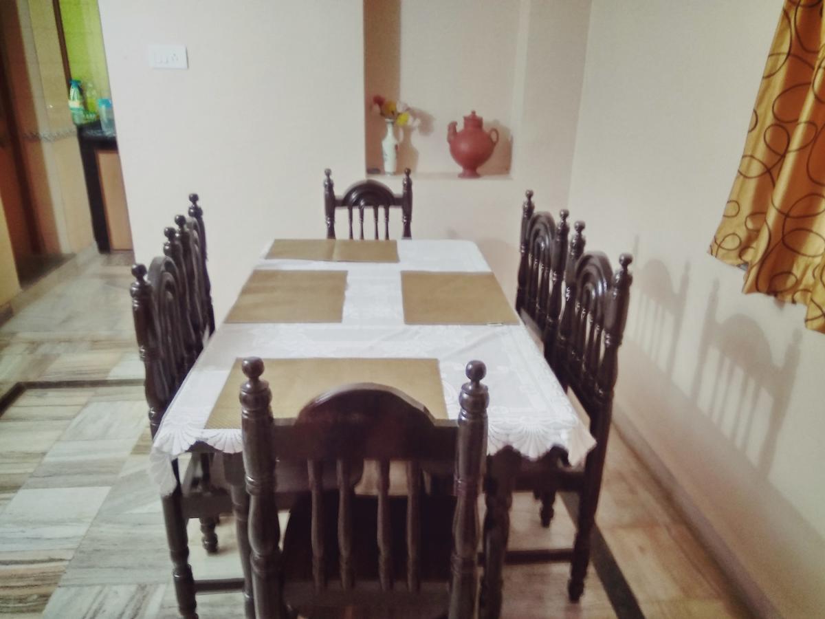 Menezes House Hotel Panaji Luaran gambar