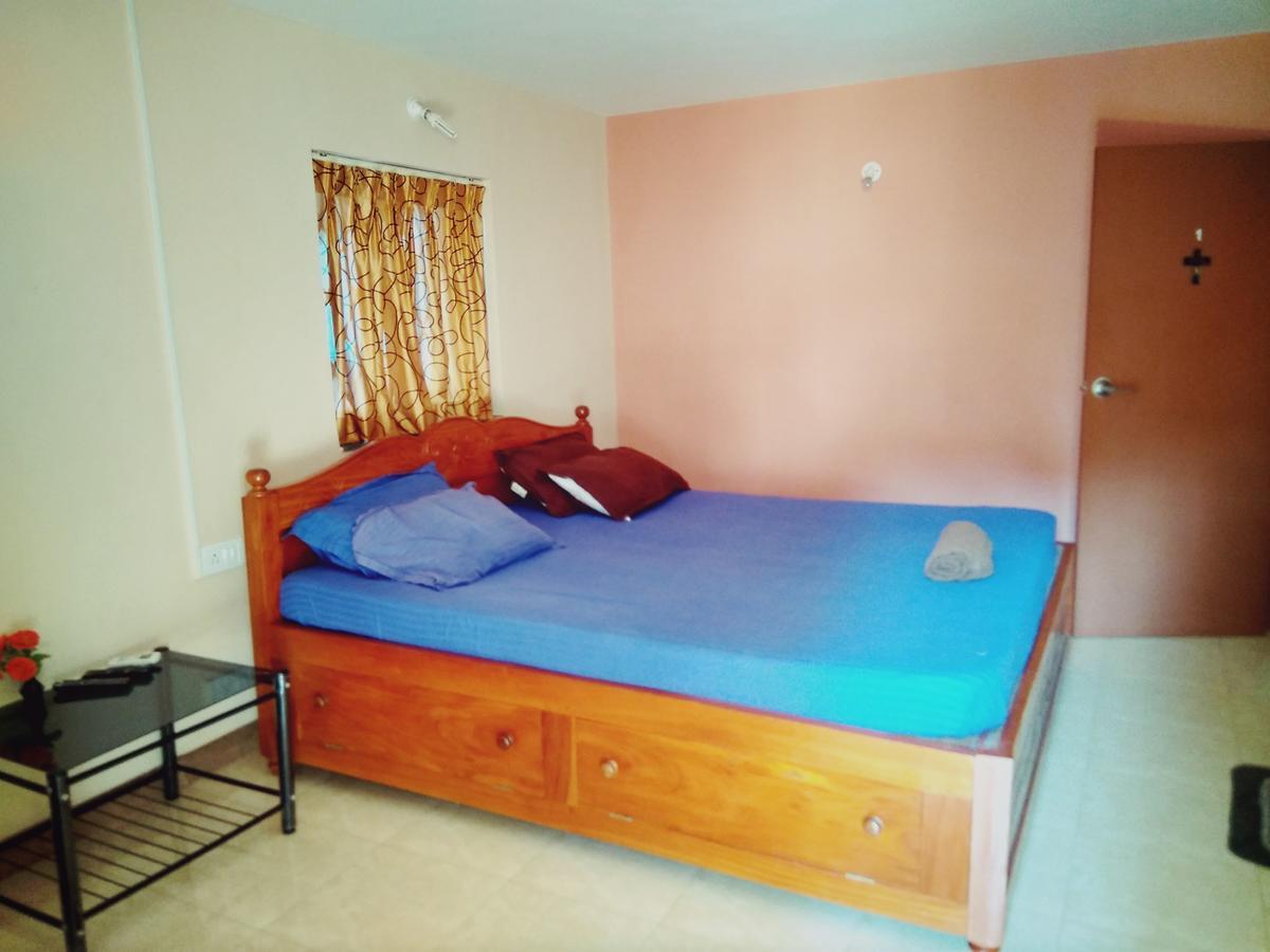 Menezes House Hotel Panaji Luaran gambar