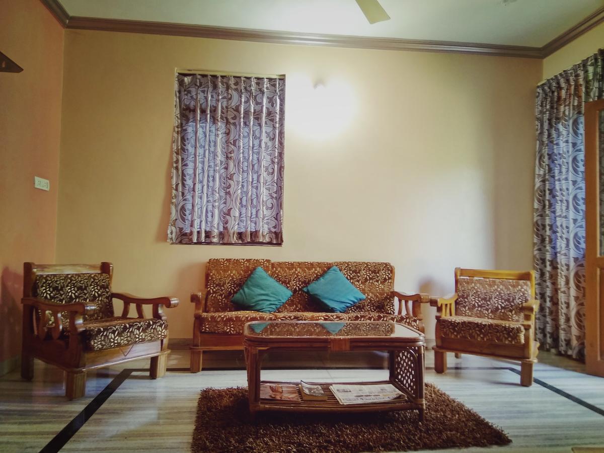 Menezes House Hotel Panaji Luaran gambar