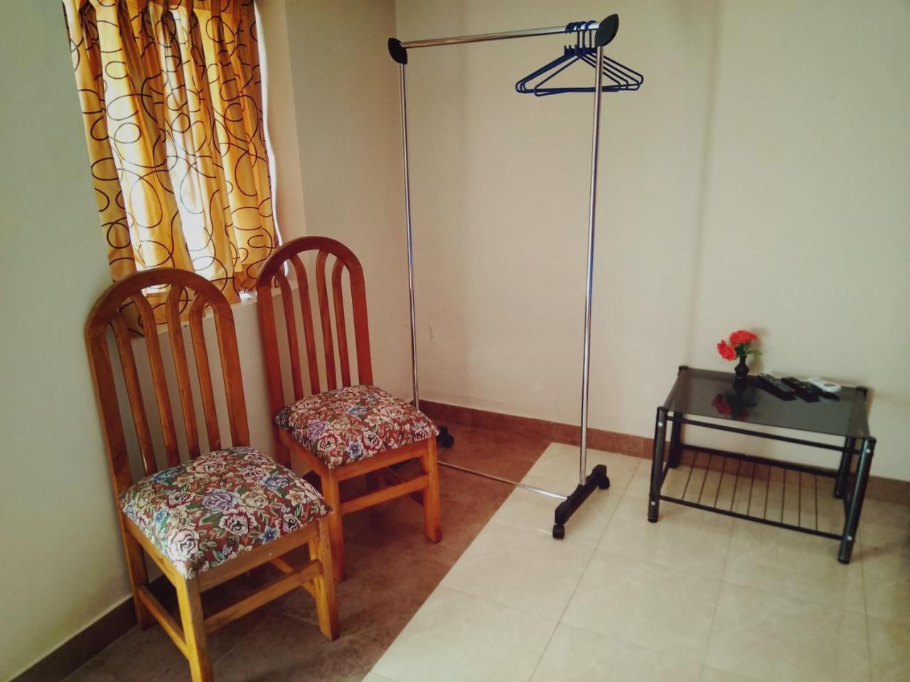 Menezes House Hotel Panaji Luaran gambar